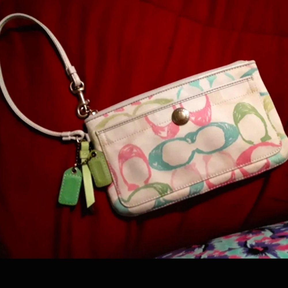 Coach small wristlet, NWOT.